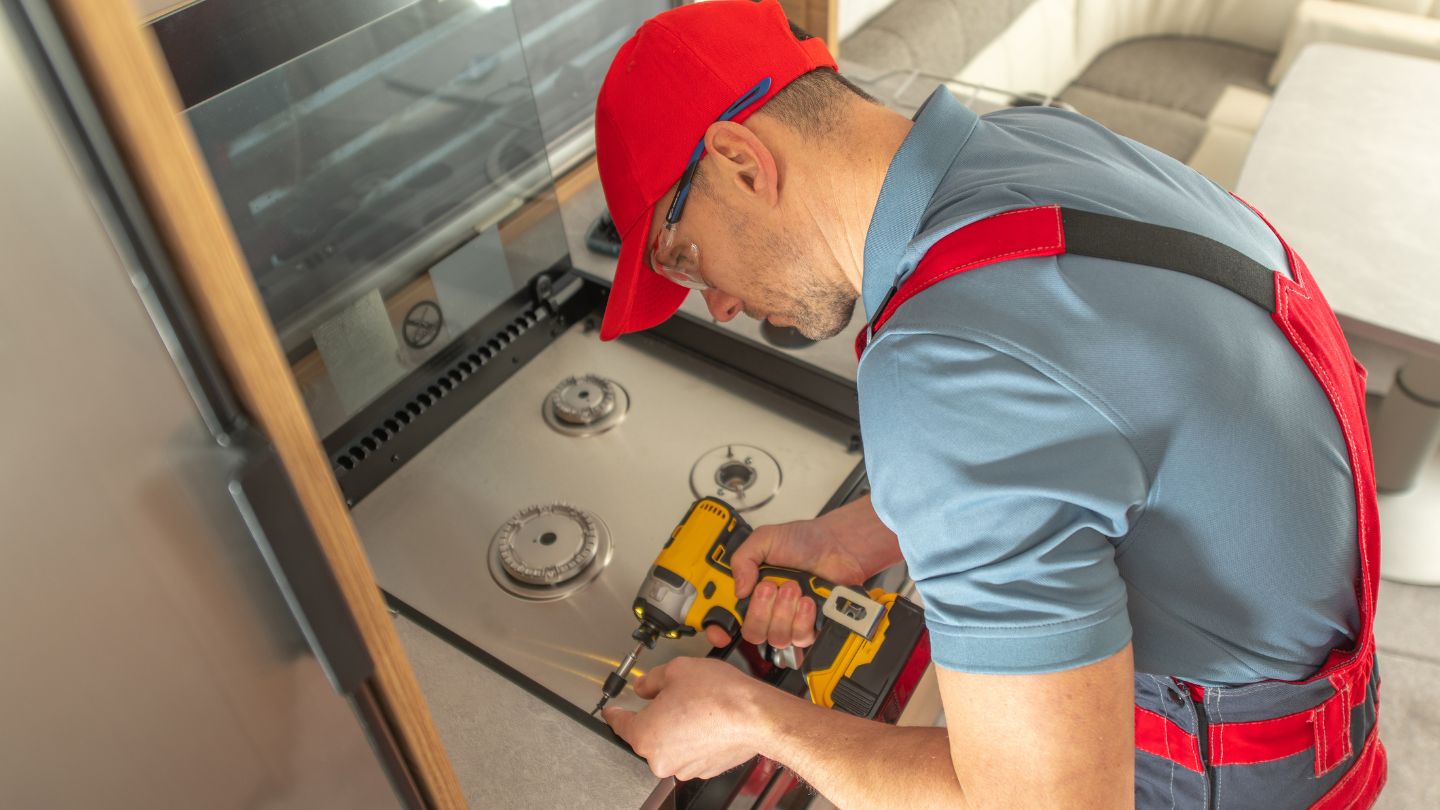 Mobile RV repair at San Antonio campgrounds and roadside locations.